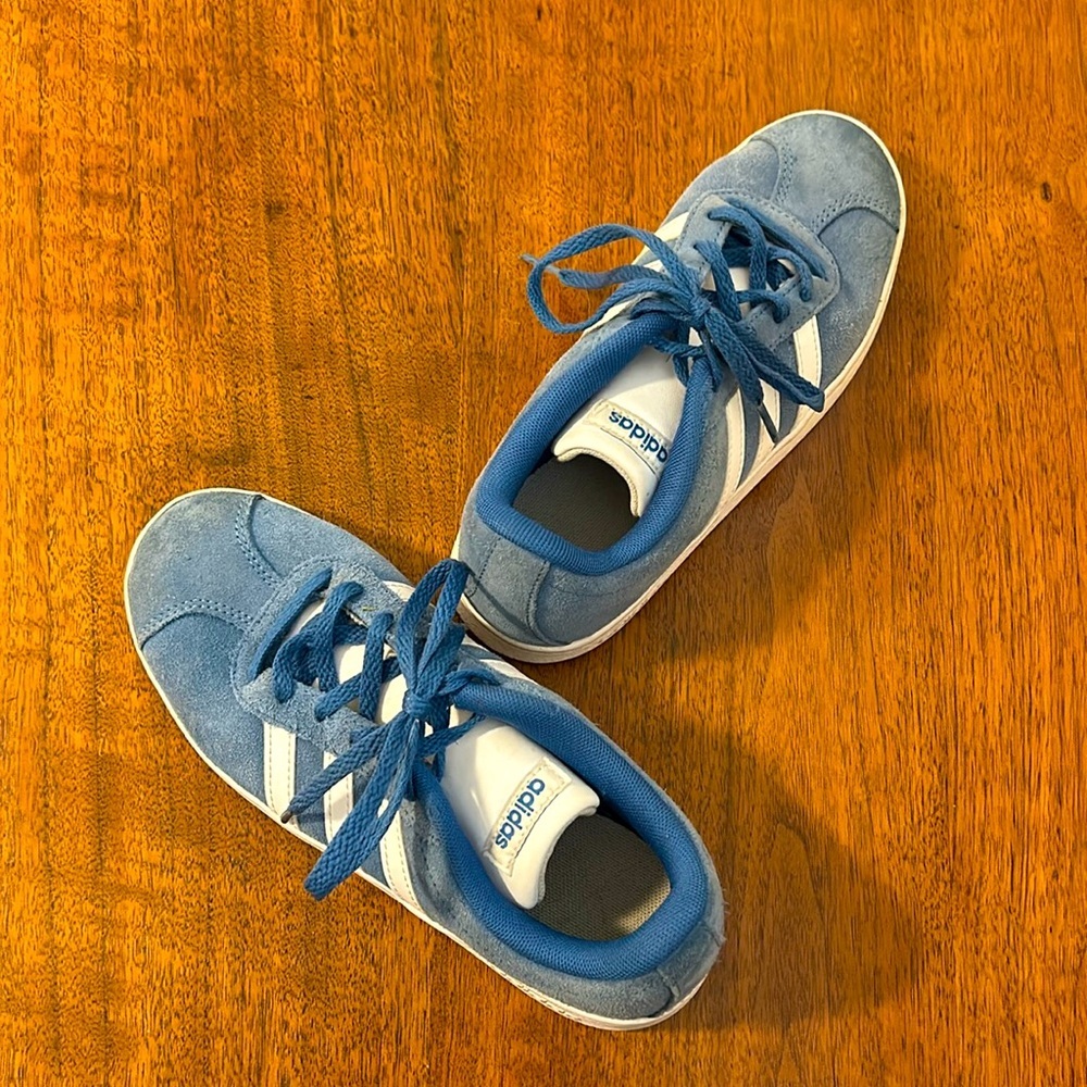 Adidas Unisex Suede Sneakers